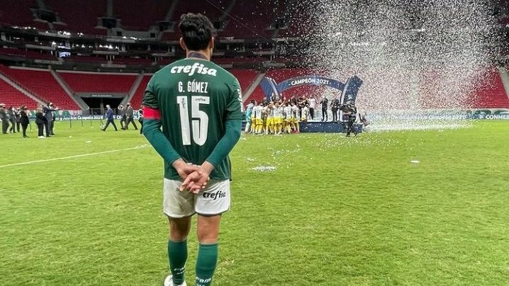 luccasgmelo's tweet photo. Capitão https://t.co/Tm3o5z3HZJ