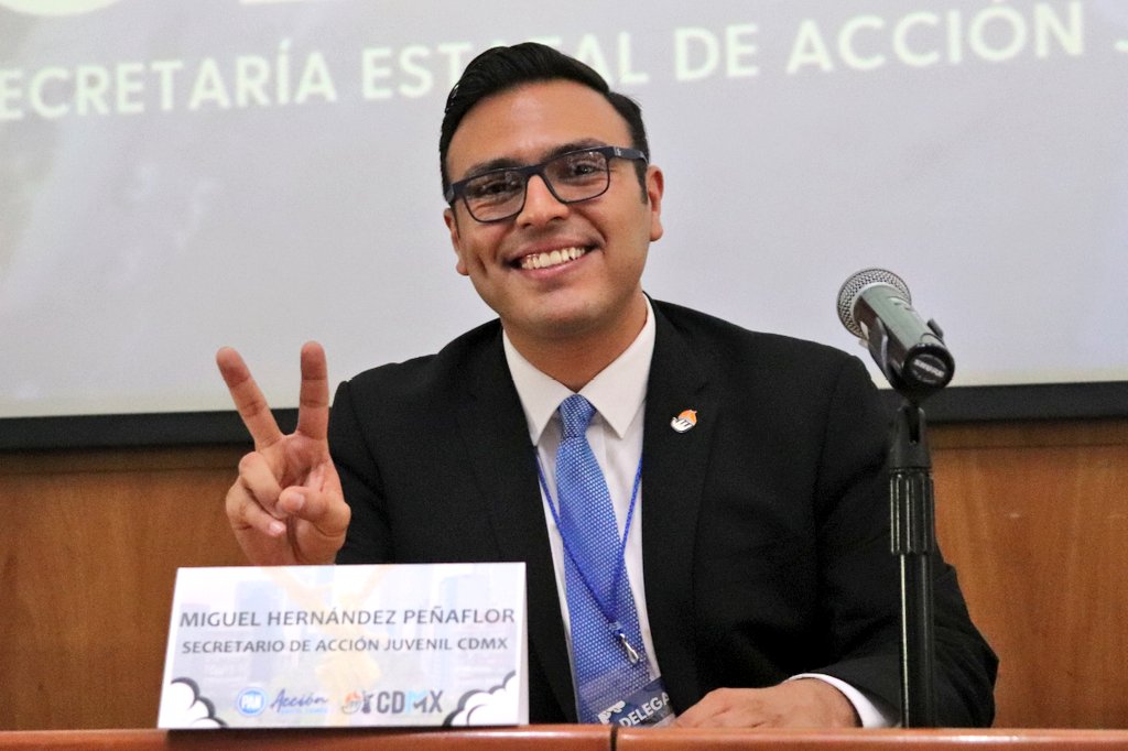 MIKE PEÑAFLOR tweet media