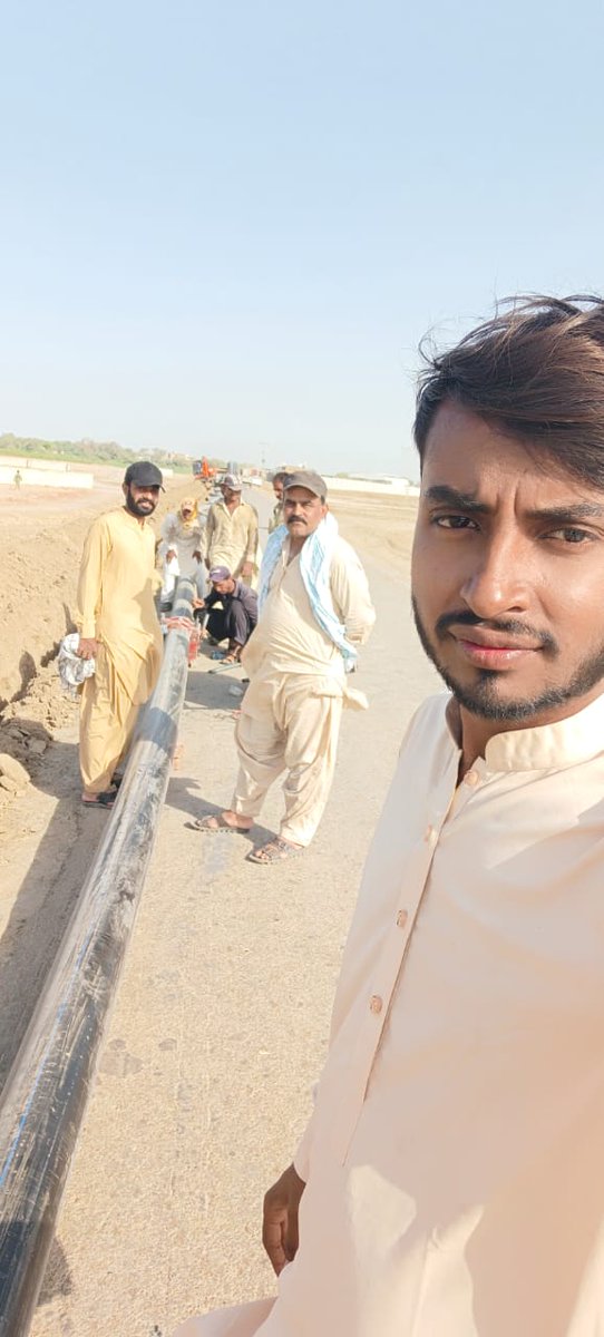 NoonariShafqat's tweet photo. اسانجي ڳوٺ گيلو نوناري ڳوٺ شام سنگھ بنگلويوسي ھٽڙي 
سردار @jamkhanshoro Sb وزير آبپاشي #PS_62 حيدرآباد
سردار @bilalshoro376  sb
سردار @KashifShoroPPP sbجن جا نھايت شڪر گذار آهيون گھڻي تڪليف ھئي لنڪ چينل کان ڳوٺ گيلو نوناري تائين اٺ انچن جي واٽر سپلاء جي لائن جو ڪم جاري https://t.co/5nXirY0PBW