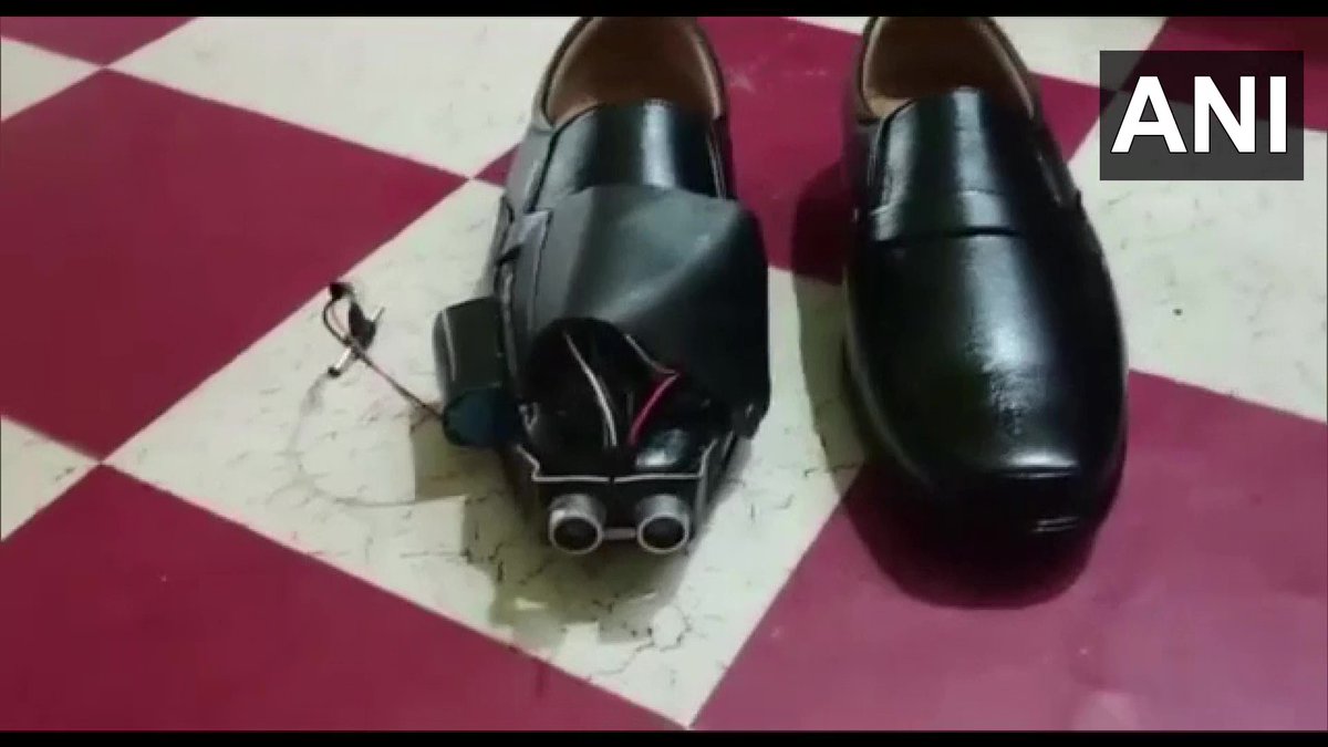 ANI's tweet photo. Assam | Ankurit Karmakar, a 9th standard student from Karimganj designed a sensor-enabled smart shoe for the visually impaired
"I made this smart shoe for blind people. My aim is to become a scientist. I'll do more such work that'll help people & make their life easier" he said https://t.co/mVYeE26PqO