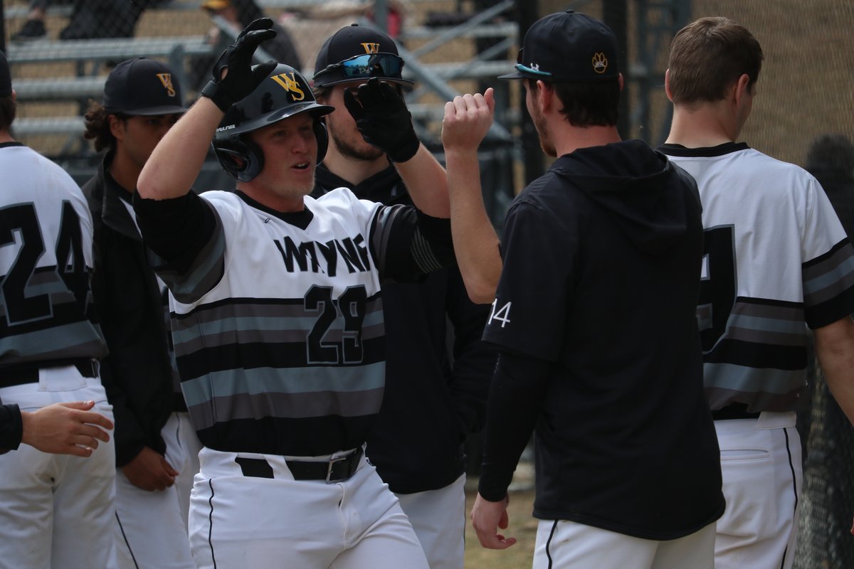 wscwildcats's tweet photo. A Chris Cornish homerun extends the Wildcat lead to 3-0 in the top half of the fourth #NSICBase https://t.co/twZiXdUZBH