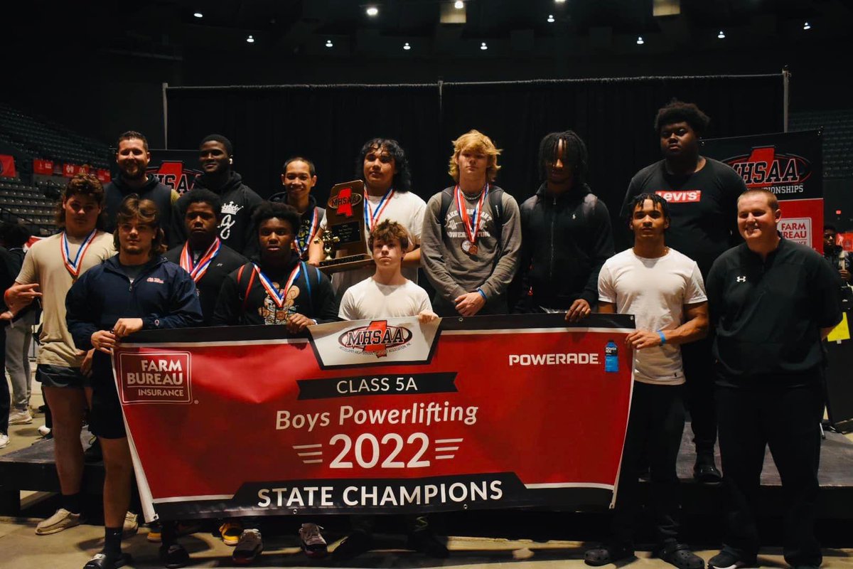 Jadelldrien29's tweet photo. Mission completed ‼️🏆#LLJUNIOR #STATECHAMPIONS https://t.co/czbYneeH0N