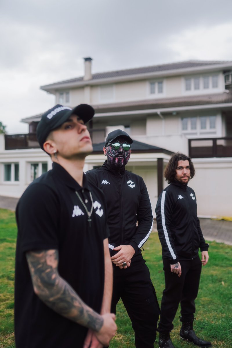 ZetaGaming's tweet photo. ZETA is in the house. 

#ZetaHouse #NoFunNoGlory https://t.co/8QAbEJtbDL