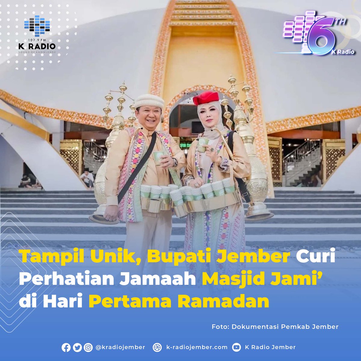 kradiojember's tweet photo. Bupati Jember, Hendy Siswanto bersama istrinya, Kasih Fajarrini tampil beda ke publik di hari pertama Ramadan pada Minggu (3/4/2022) sore. Baca berita selengkapnya di: https://t.co/8OwvYdDTuF https://t.co/XEO8RDCOwn