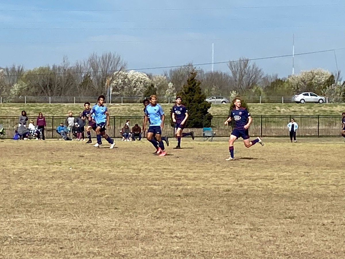 ferney_r7's tweet photo. Good showcase in Oklahoma‼️ Played and competed against quality teams. State cup next week. https://t.co/P7qELRsatL