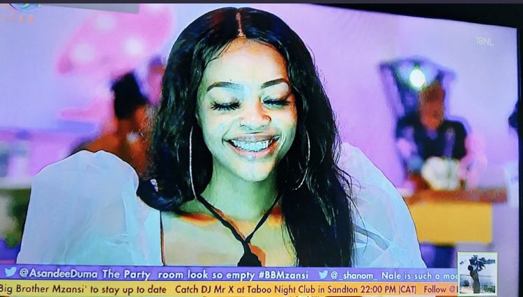 Arthwell8's tweet photo. The underground Gang😭😭
I’m so happy sana ❤️‍🔥❤️‍🔥❤️‍🔥❤️‍🔥
She deserves it 
THE FIRST FEMALE TO WIN BIG BROTHER MZANSI ❤️‍🔥😍👏🏼👏🏼

#CongratulationsMpho
#BBMzansi 
#MphoWaBadimo https://t.co/FhMeTAHNNo