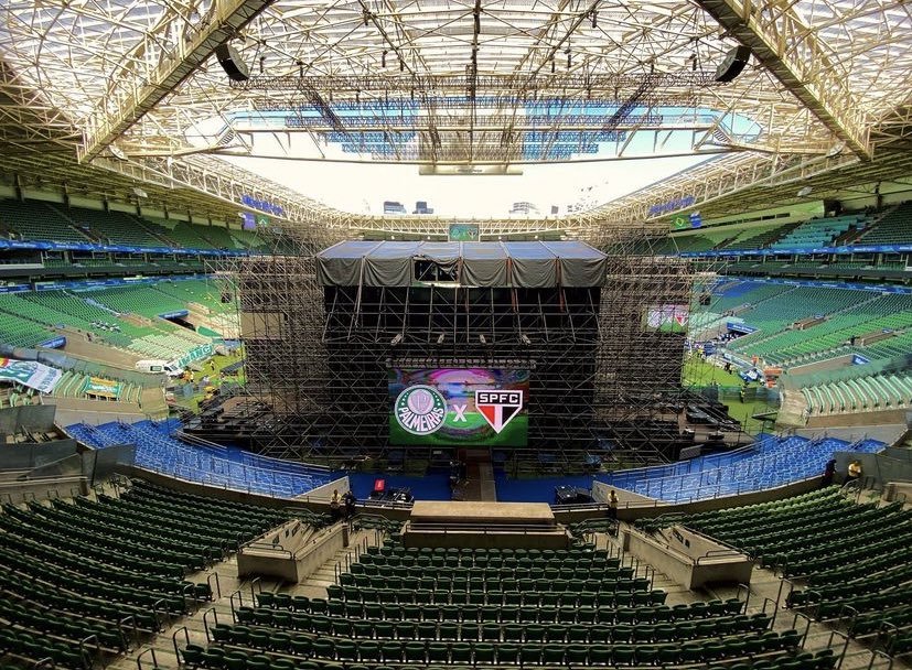Telão atrás de palco montado na final do Paulista pode se repetir futuramente
