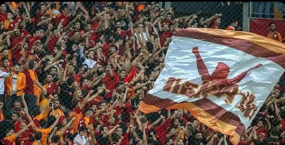 Etkileşim postudur bazı kuşlar çekemeyip sayfamıza spam atmış lütfen bu postu görenler beğenip elinizden geldiğince emojisiz yorum yapabilirmi Hedef 500 yorum şimdiden teşekkürler.💛❤️