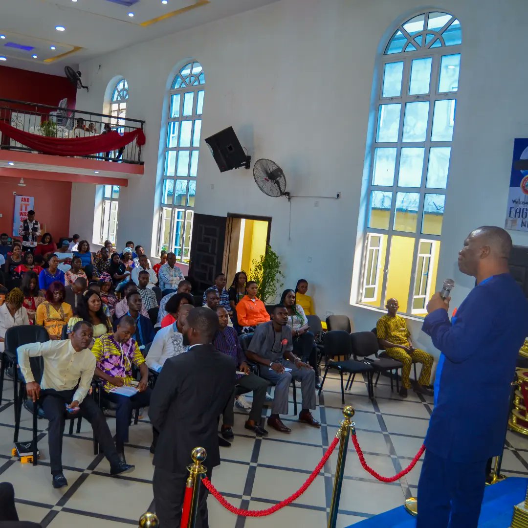 wlbc_phcity's tweet photo. Photohighlights of the Prophetic Declaration Service with Pastor Ezeifedi Cyracus.
#PropheticSunday #wlbc_phcity #CommandingtheMonth https://t.co/1tyLxokIpu