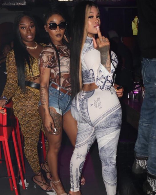 girls night out https://t.co/OmrGvhpXpQ