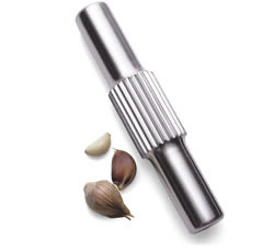 NilsDH's tweet photo. @catekitchen Best ever garlic crusher. Moma https://t.co/0hlxDwfBHO