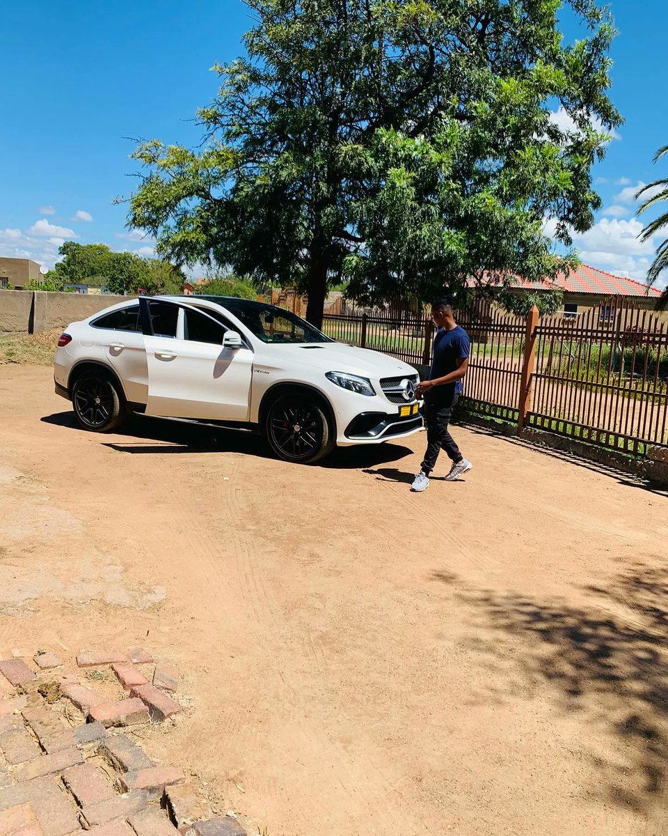 emz_no_limits's tweet photo. GLE63s AMG Coupé mo kasi, straight from the hood. No rich parents, no connections, no excuses. Limits exist only in your mind 🙌🏽👏🏽. #fxgoat https://t.co/36LOqwmprS