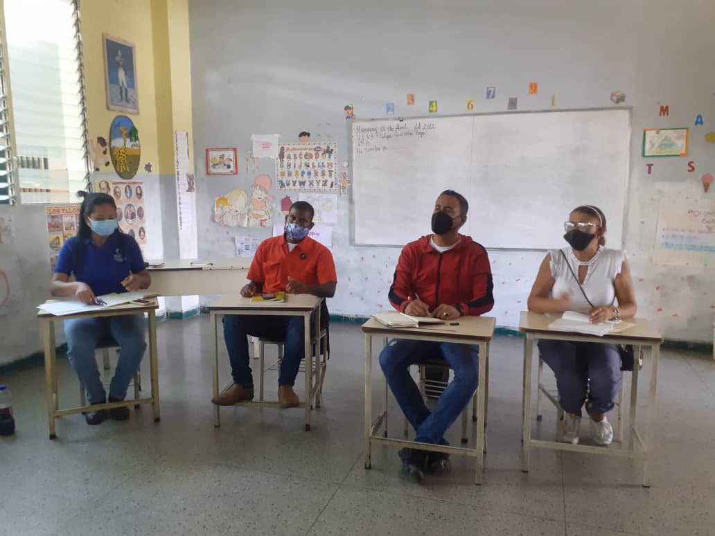 #Enfotos 📷| Nuestro valioso equipo de <a href="/FundabitAragua/">FUNDABIT ARAGUA</a> dice presente durante el V Congreso del PSUV y IV de Congreso de la Jpsuv "Capitulo Educación"
#SomosFundabit
#TalentoDeCorazonInfantil2022