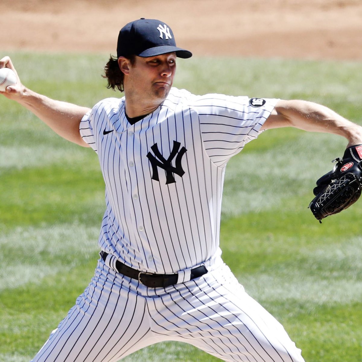 Steve Cohen made aggressive push for Gerrit Cole before Yankees and Mets swapped relievers:
“Cashman mulled over a potential salary dump swapping their ace for lefty Dom Smith,” a source close to Cohen says. “The trade didn’t come to fruition but never say never.” https://t.co/adSnm4qGD5