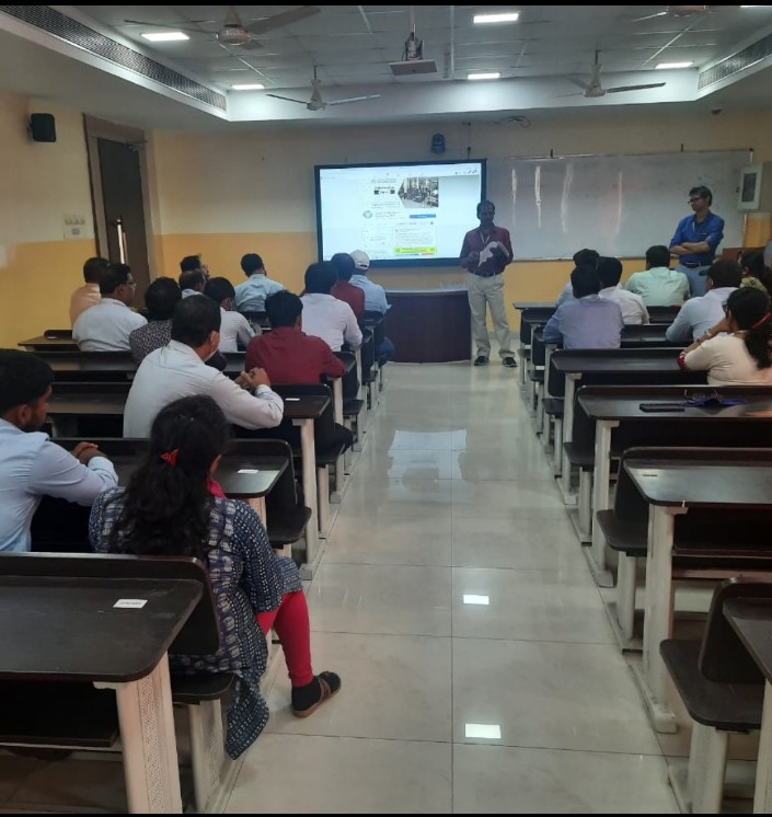 SmeKiit's tweet photo. School of Mechanical Engineering, KIIT Deemed to be University has organised a Workshop on Social Media Usage and its impact on society. 
#smekiit
#kiituniversity
@KIITUniversity https://t.co/2lOZoQIfyI