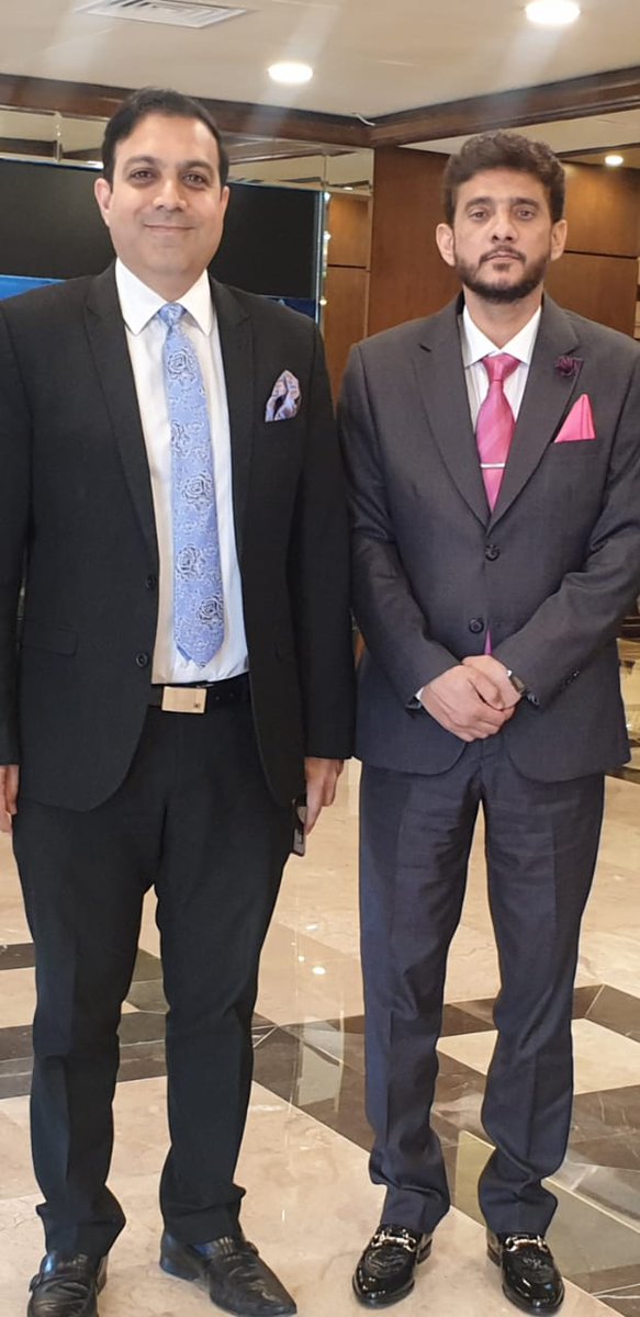 AsifBaigPP163's tweet photo. ترجمان بلاول بھٹو زرداری ذوالفقار علی بدر کے ہمراہ رہنما پاکستان پیپلز پارٹی آصف رضا بیگ اسلام آباد میں موجود ۔
@ZulfiBader @AsifRazaBaigPPP #Islamabad
#PPPFamily
#PPPMedia
#jeaybhutto https://t.co/FoaqQSd2lq