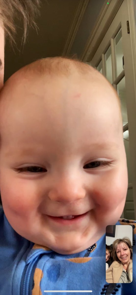 Sunday Smile! Is there anything better for the soul than FaceTiming with a baby??? The answer is no 🤣💙