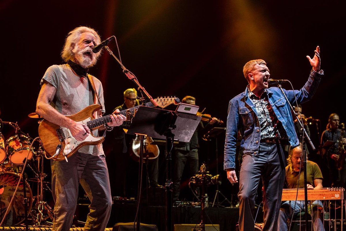 BobWeir's tweet photo. Let there be songs to fill the air! Thank you @TTChilders, @RonCarterBass, &amp; @BrittNicX for joining us for what was a perfect evening of music. 

The 50th Anniversary of ‘Ace’ celebration continues tonight! Get tickets and stream live: https://t.co/mh0Lolrhxf.

📸: @JayBlakesberg https://t.co/5Vk3dTrpJx