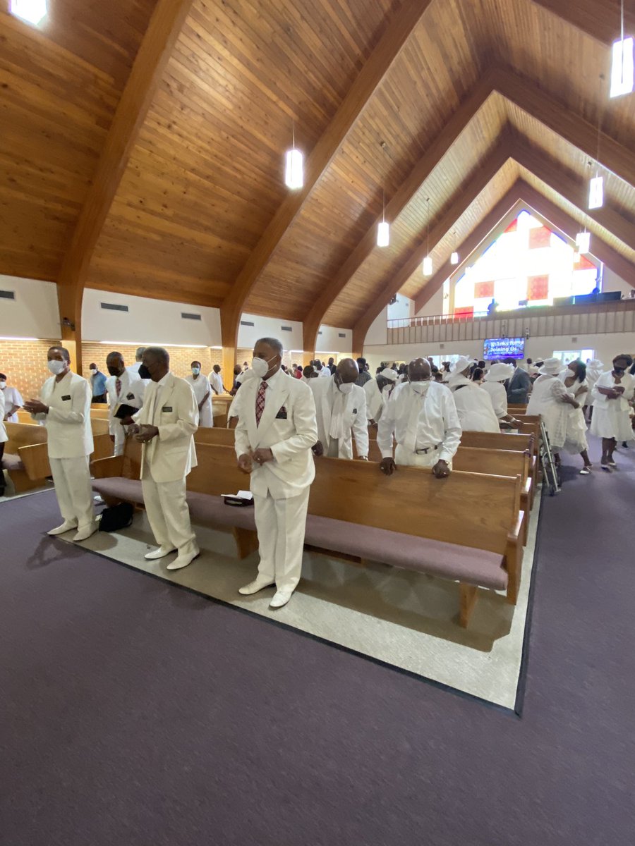 bbictampa's tweet photo. Today, we wear white to acknowledge what Jesus has done for us and to signify to the world that Jesus is “the way, the truth, and the life.”

We love to worship Jesus. We feel good about it and look good doing it!

Be blessed. #WhiteOutSunday https://t.co/B5xaIu7fYw