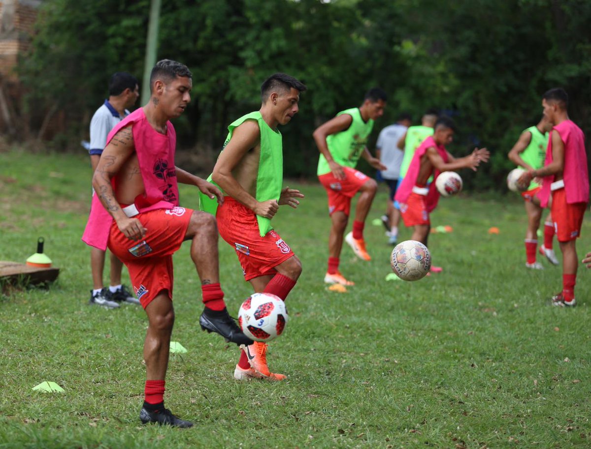 APFPrimeraB's tweet photo. #APFPrimeraB ⚽

✔  Movimientos previos.

➡️ #OlimpiaDeItá 🆚️ #3DeFebrero 

🗓 Fecha 2. https://t.co/uI6rntGe98