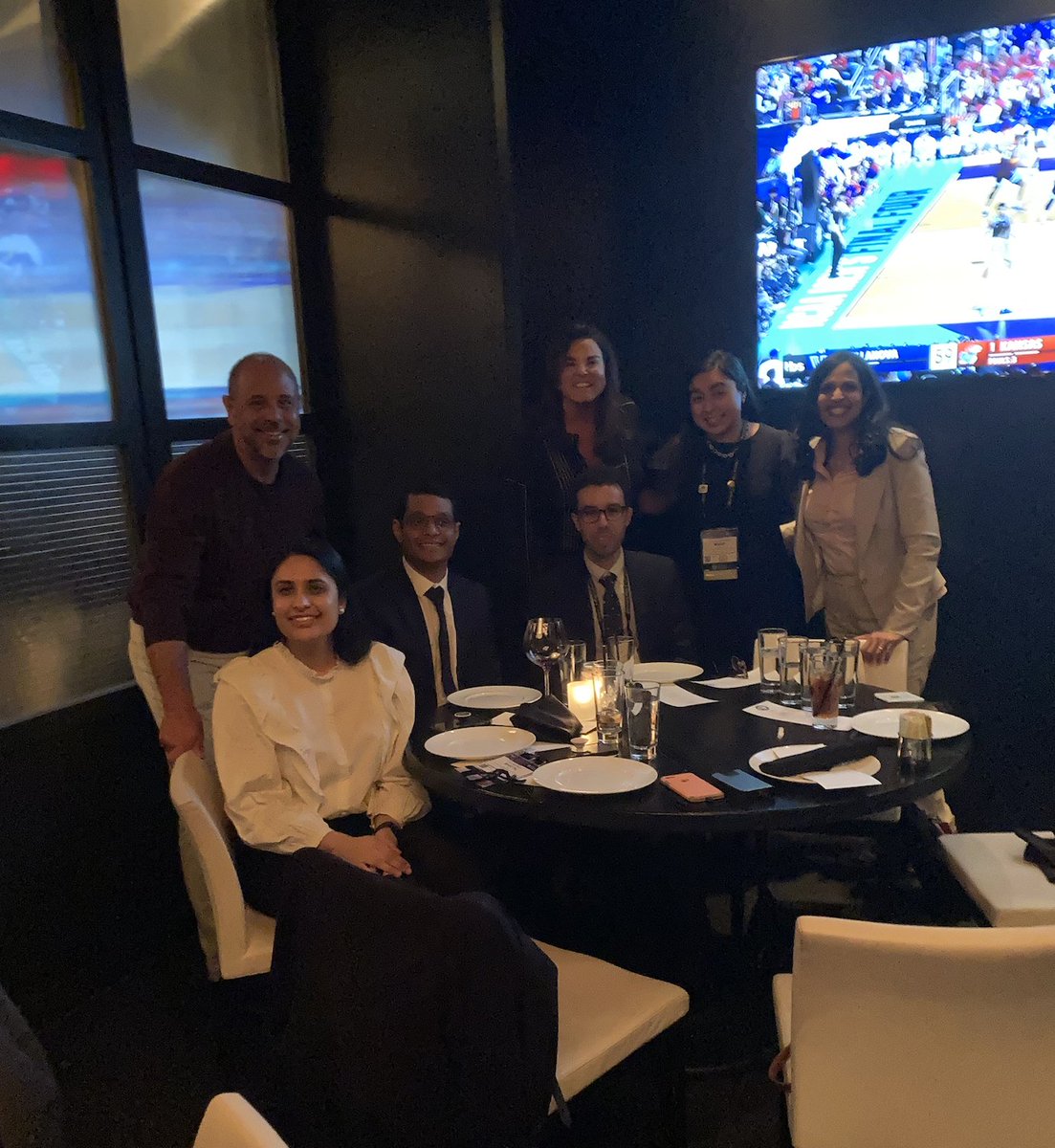 txchapteracc's tweet photo. The #ACC22 adventures continue! We had a great time last night at the Texas Chapter dinner where the Executive Committee hosted FITs. https://t.co/Z9pkRu8NtZ