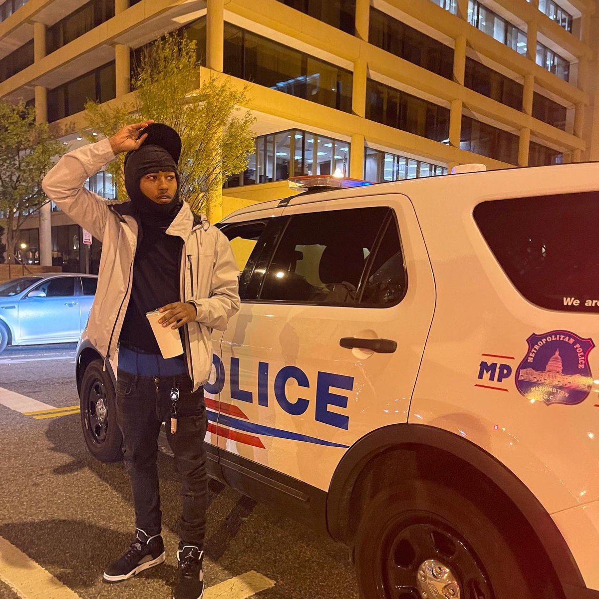 1ColdHeartedLo's tweet photo. Its hard to live in ya own city when the 🚓 and them 🥷🏽 out to getcha trynna take ya spot. #longlivecam💔🕊 #longlivetaytay💔🕊 #freedaguys🔓 https://t.co/IE57tAL7rS