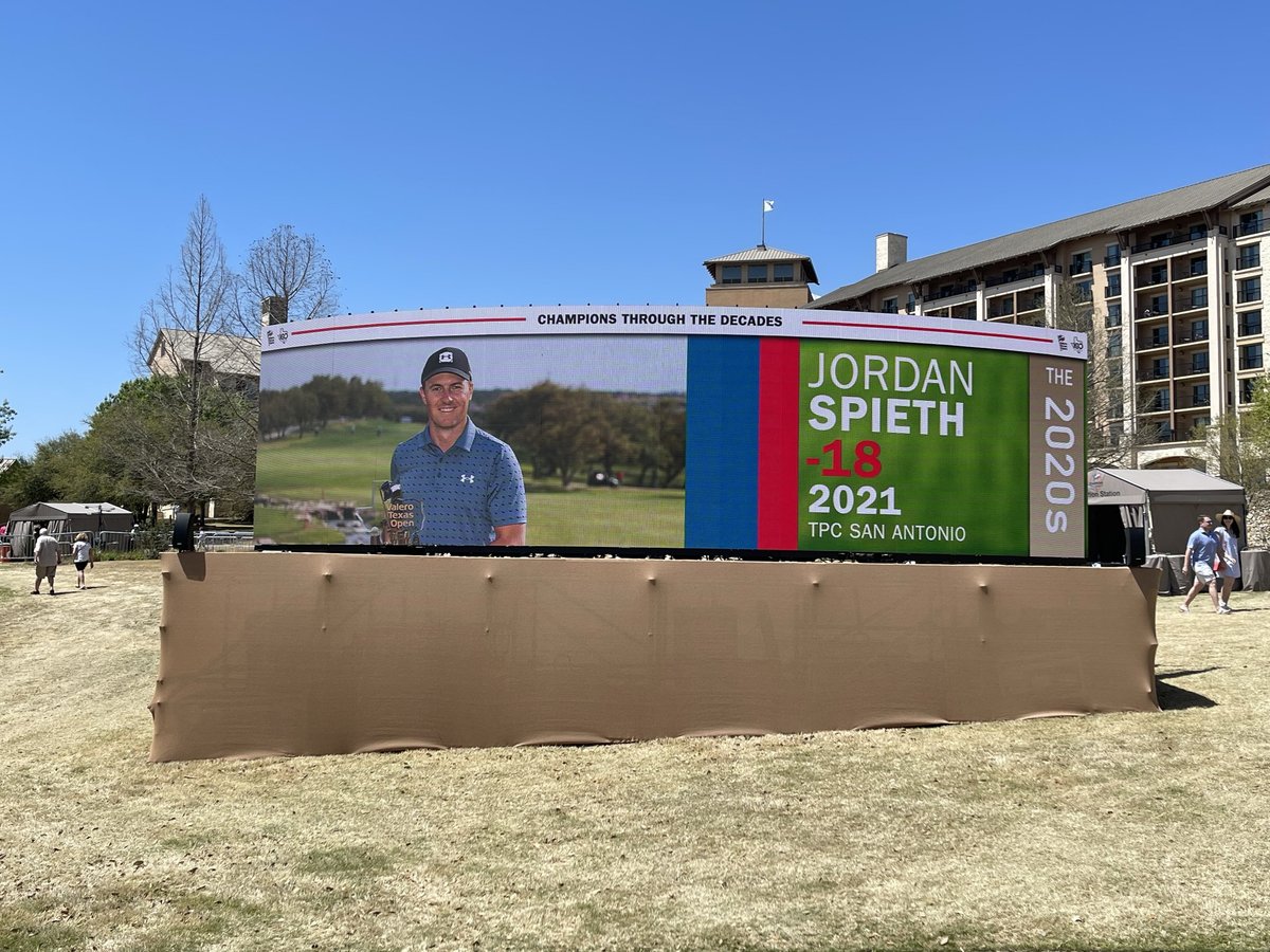 SMTlive's tweet photo. We're in beautiful San Antonio supporting the 100th anniversary of the @ValeroTexasOpen 🏌️♂️ keeping fans informed every stroke of the way with video board productions across the course. 💯 #ValeroTexasOpen #PGA #SMTChangingtheGame #SMTDataVisualization https://t.co/mHtQmj8aRn