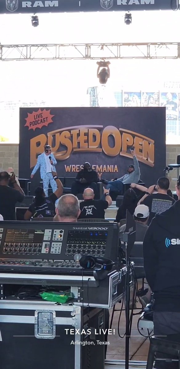 dngrz4's tweet photo. @BustedOpenRadio from 2016 #wrestlemania 32 preshow at a corner table in a small sports bar to #texaslive this weekend...it was an awesome show! Enjoyed every minute of it 
@THETOMMYDREAMER @GiftofGabSXM @davidlagreca1 @bullyray5150 @TheMarkHenry https://t.co/arp9JMeHtX
