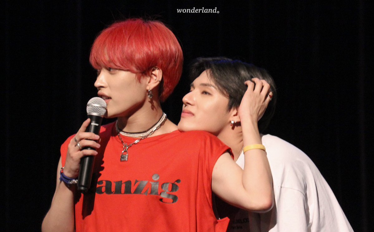 ltstwilight's tweet photo. Nos ven muy cariñosos pero en realidad obligue a Izuki a que me acompañara al debut de los guapos @en_connectth donde como Tom y Jerry llegamos agarrándonos de las greñas. We #ℂross𝕥he𝐋𝐈𝐍𝐄 y estamos para echarles porritas. ¡Felicidades!

𝖈𝖗𝖞𝖔-𝚙𝚛𝚒𝚗𝚌𝚎 ˚✦ #𝕂RIS. https://t.co/6jYemcHS2g