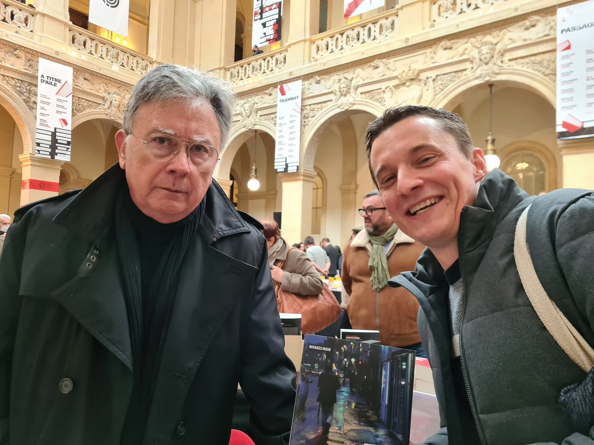 Killing79's tweet photo. Aux Quais du Polar, avec le patron du polar Hugues Pagan!
@QuaisPolar #quaisdupolar @EditionsRivages #huguespagan https://t.co/MmR4jtQ6JR