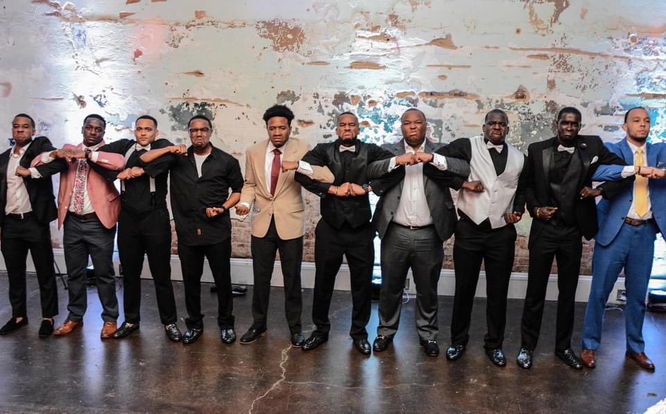 DrBrandonRoss's tweet photo. Happy 12th Alphaversary to my LB’s the 14 LEGENDS 🤙🏿
#ΑΦΑ
#ΘΝ
#14LEGENDS
#Alphaversary https://t.co/ZBk9IIlvOL