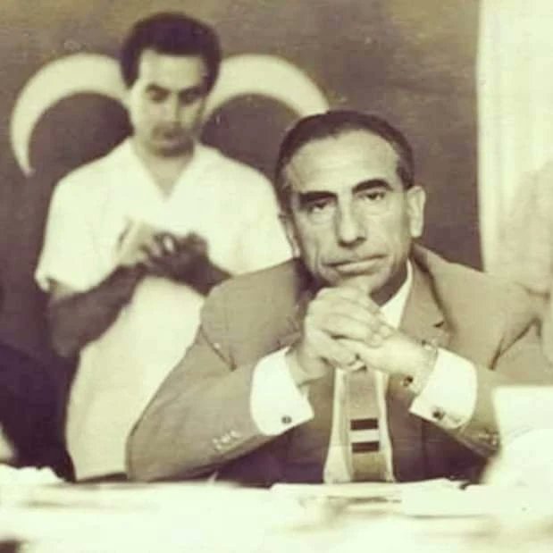 Fikir dünyamızın banisi, şahsiyet kazandığımız Ülkü Ocakları ve Milliyetçi Hareket'in Ebedi Lideri...
Davan da, kavgan da, sevdan da bizimdir Başbuğum... Sevenlerin gönlünde sevilenler daima ölümsüzdür. Ruhun şad olsun...
 #AlparslanTürkeş #4Nisan1997