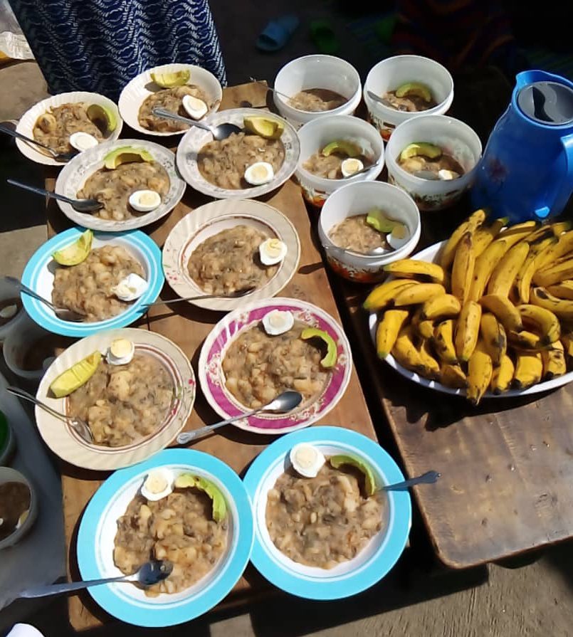 MuhimaRwanda's tweet photo. Ubukangurambaga bwa #ZeroStuntingVillage burakomeje-Uyu munsi mu midugudu ya #Ingoro na #Indamutsa muri @Teterocell habayeho gutegura indyo yuzuye no gupima abana. @RwandaLocalGov @CityofKigali @Nyarugenge https://t.co/Le9nGJEwsz