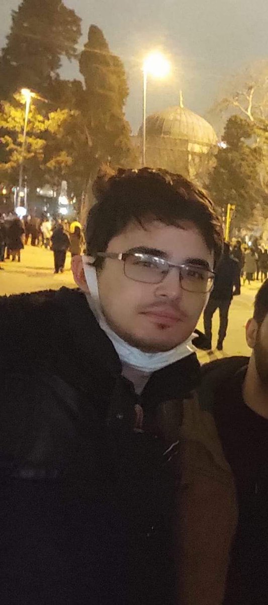 İTÜ Makine Bölümü öğrencisi Hamit Egemen'den 3 gündür haber alınamıyor. Durumu hakkında bilgisi  olan herkesin aşağıdaki numaralara ulaşmasını talep ediyoruz.

0 542 775 61 46 
0 505 046 45 19 
Babası: +90 535 788 90 15