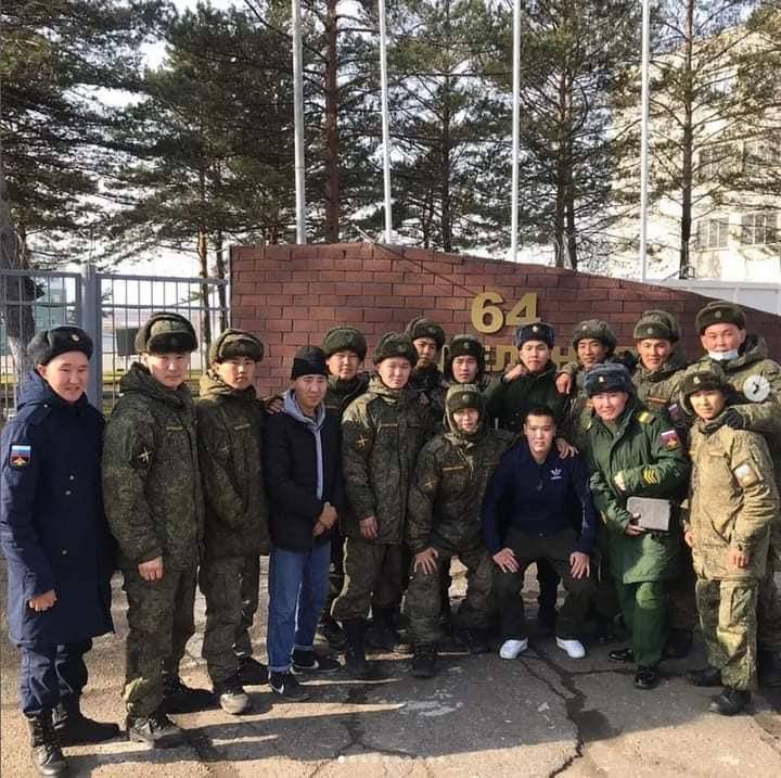 mic_marek's tweet image. Jak informuje #Ukraina dziennikarz A. Caplijenko, w Buczy stacjonowała JW 51460 z Kraju Chabarowskiego (#Rosja). To m. in. oni odpowiadają za popełnione na ukraińskich cywilach zbrodnie.