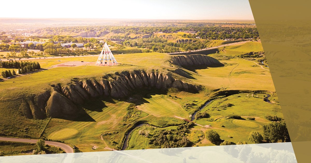 Coulee_Ridge's tweet photo. Nature is your backyard at #CouleeRidge. And you're front yard too. We're thrilled to share our landscape plan that highlights and supports the thriving natural environment in #MedHat. https://t.co/5nPgo0DWgI https://t.co/JBn2DQiiKI
