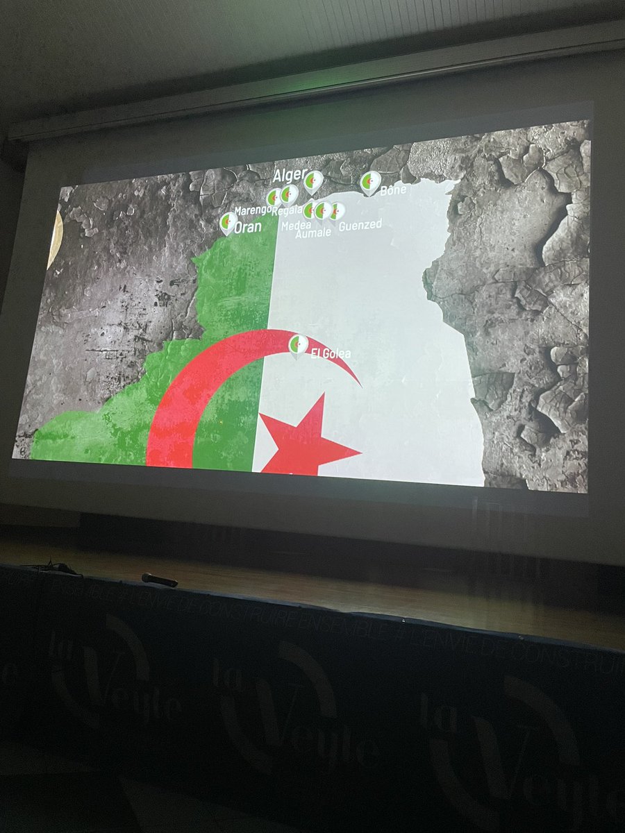 FlorenceBlatrix's tweet photo. Cet après-midi à Vonnas, projection du documentaire exceptionnel « confidences de soldats, les appelés de la guerre d’Algérie » produit par la CC de la Veyle : un travail de mémoire, de vérité et de sincérité ! Merci à @CGreffet et @alainneri https://t.co/niGtKkLnC7