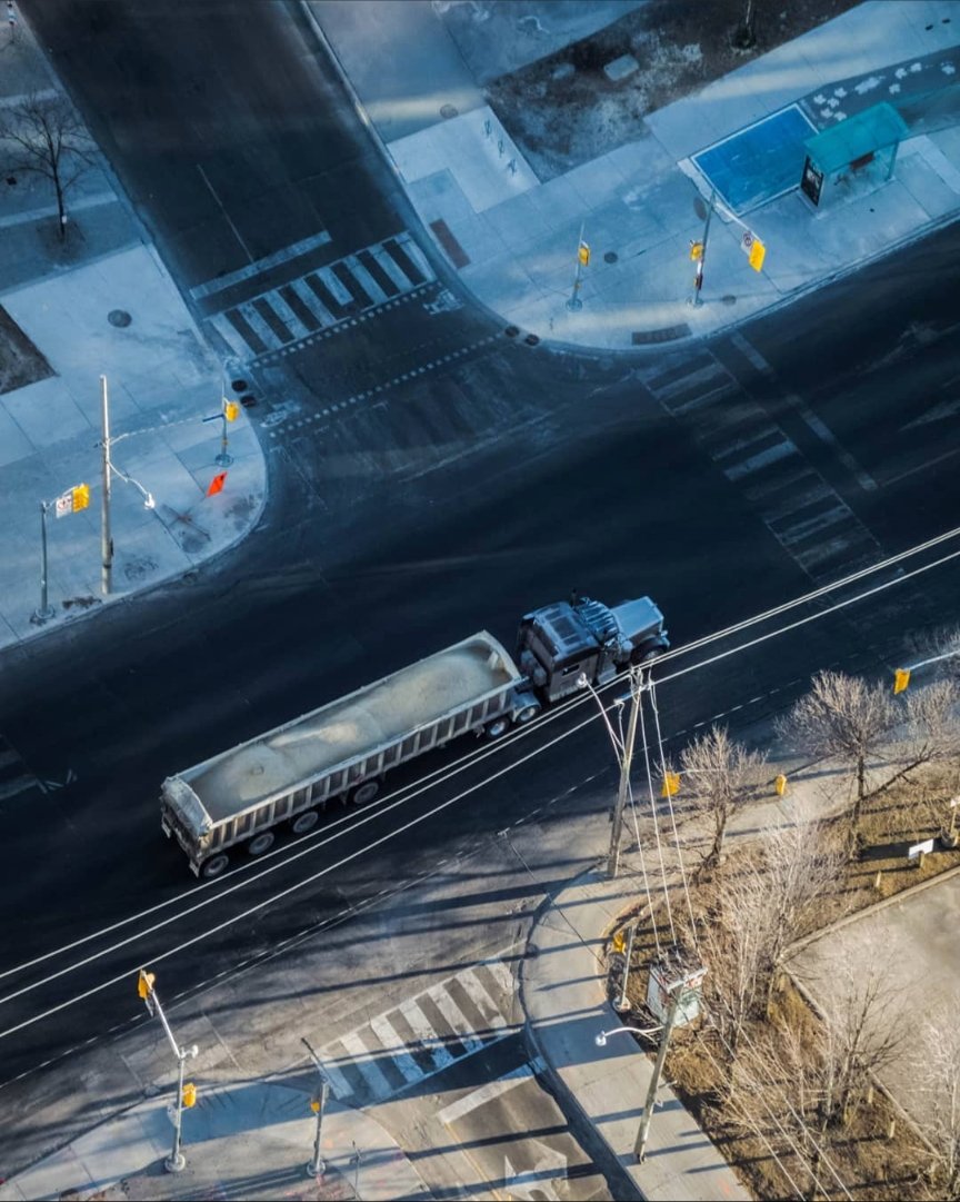 47mind1's tweet photo. I use to love taking shots looking down
Trying different angles and perspectives
Which one is your favorite?
#Photography #47mind #urbanscape #Toronto #Blogto https://t.co/toSpXoBvWj