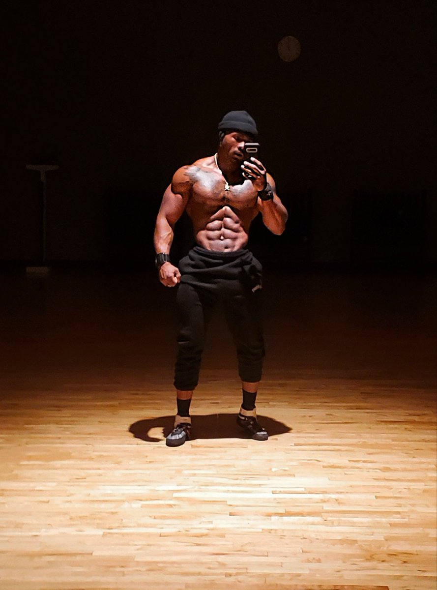 mr_ewilliams23's tweet photo. The Time is Now.. 🙌🏿💯❤
Hard Work Pays Off..
#TOPMALEMODEL #ADONISTHEENTERTAINER #KINGADONIS #ADONIS #FITNESS #EXPLOREPAGE #HARDBODY https://t.co/DUMNQ5cOEX