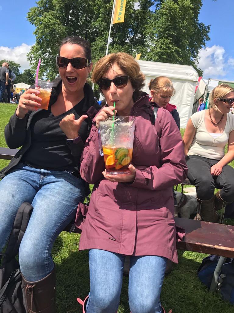 HAYLEY WARDLE 💙 tweet media