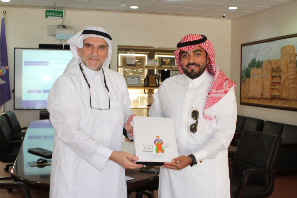 CWDA_SA's tweet photo. في لفته كريمة من أصدقاء الجمعية فيصل الجاسم، من المؤثرين في مواقع التواصل الاجتماعي، ومالك محمصة ومقهى كفه، الذي قام بتغطية حالتين من أطفال مركز #المدينة_المنورة  ضمن برنامج (لقاء إحسان).https://t.co/iuRWZwN71B
#رمضان_كريم 

#جمعية_الأطفال_ذوي_الإعاقة
#عمل_ينفع_الناس https://t.co/iTnCALKb43