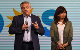 MaxiGalin's tweet photo. "Emergente inapelable del conflicto, @SergioMassa #ElConductor, es el socio minoritario de la Sociedad Todos que gobierna la #Argentina, que asume el rol de Canciller Interno. Lejos de las alegorías, todos los caminos conducen a Sergio" https://t.co/iGdEhdIEoo por @AsisOberdan https://t.co/a90vYMPYyt