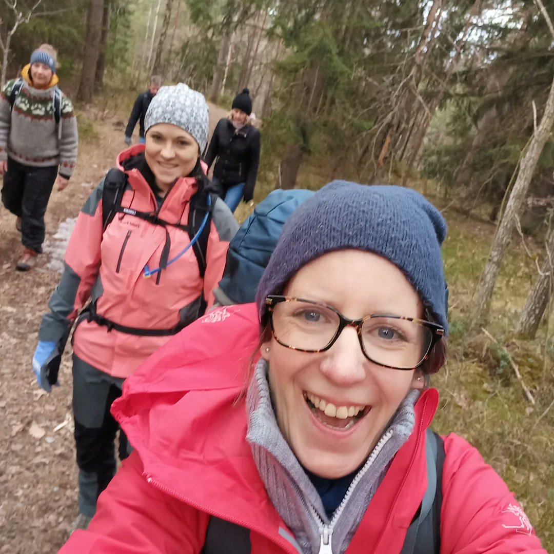signepahle's tweet photo. I dag har jeg debutert som nærturleder i @turistforeningen ! Jeg er så utrolig stolt og glad! Tusen takk for turen, og tusen takk til @mette_langnes for godt medturlederskap. 💕#mestring #felleskap #opplevelser #vandregruppa https://t.co/CF57YCgmS4