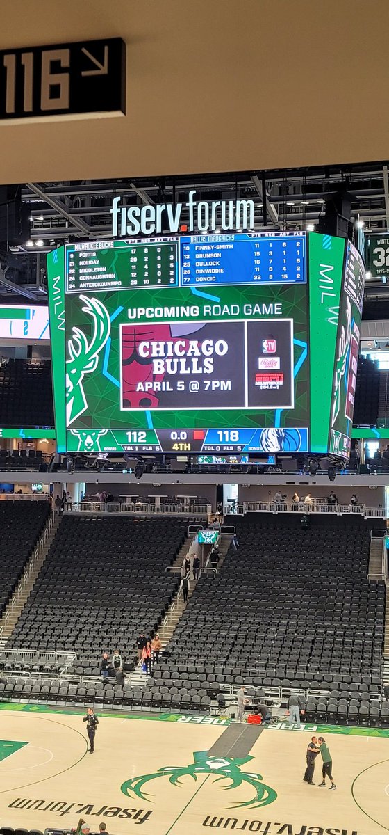 MDyey21's tweet photo. Mavs won. Mavs won. My 2 hour drive was worth it. Luka is awesome
32/8/15 😊
Bucks next game is in my hood 😝 #DALvsMIL https://t.co/7DbUGvWwQi