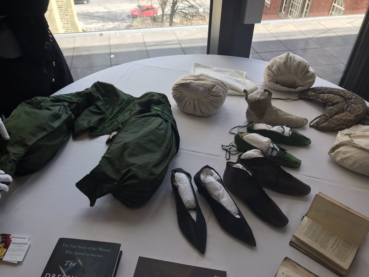 MuseumElinor's tweet photo. Great @historywardrobe talk @ThePieceHall as part of the @ALBW20201 with lots of interesting info about gussets, draws, and bum pads! Lovely to get my hands on these beauties! #AnneListerFashion #FashionHistorian https://t.co/4rRmoEOe00
