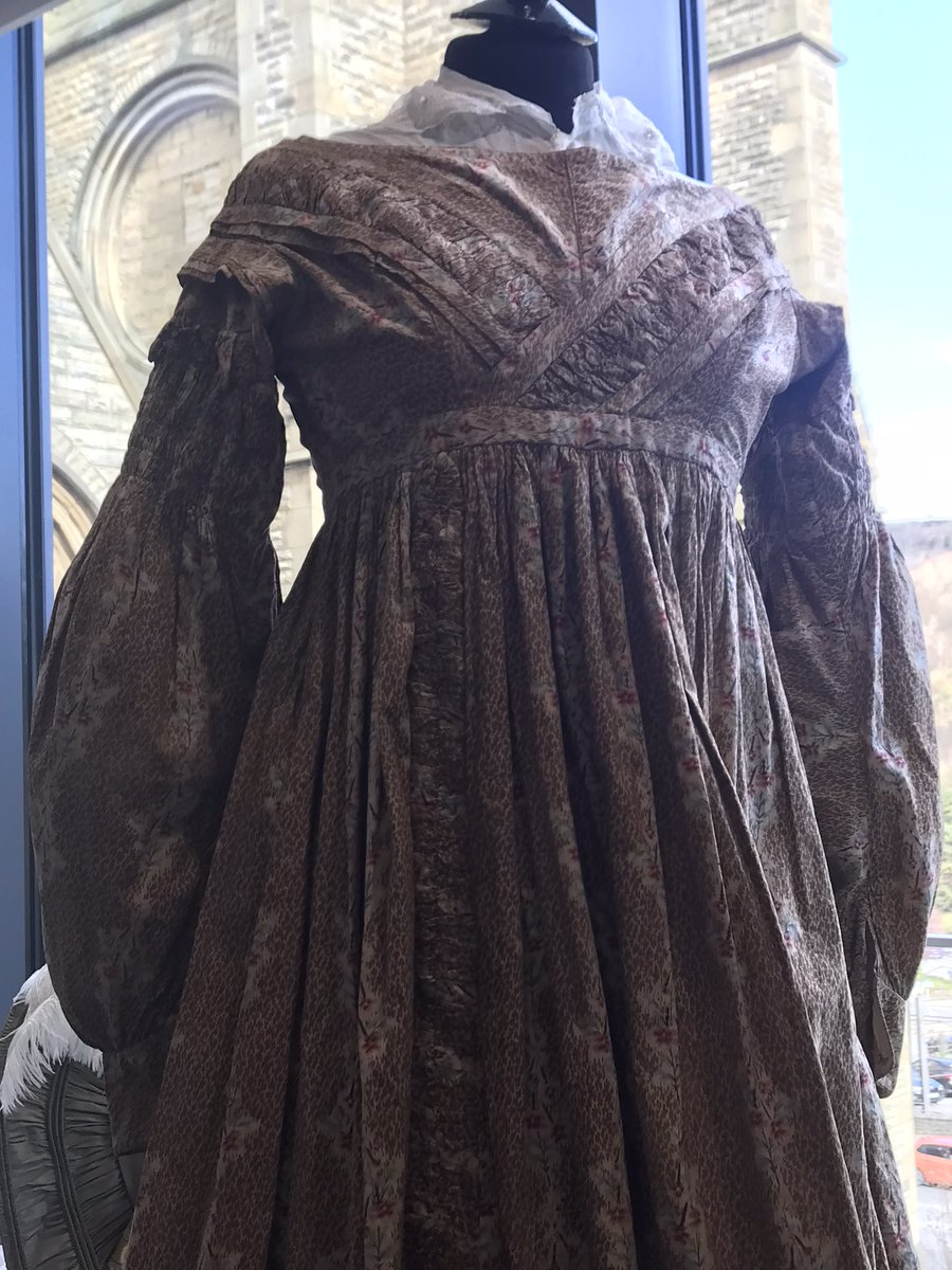 MuseumElinor's tweet photo. Great @historywardrobe talk @ThePieceHall as part of the @ALBW20201 with lots of interesting info about gussets, draws, and bum pads! Lovely to get my hands on these beauties! #AnneListerFashion #FashionHistorian https://t.co/4rRmoEOe00
