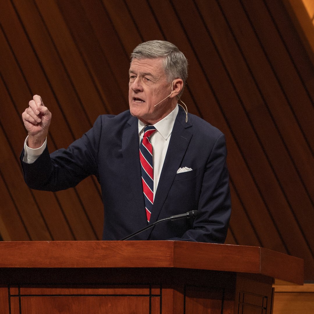 MastersSeminary's tweet photo. "Whatever the ailment, there is but one cure for the soul – the Word of God applied by the Spirit of God to the human heart."
— Dr. Steven J. Lawson #TMSdmin https://t.co/eNo1pLijYg