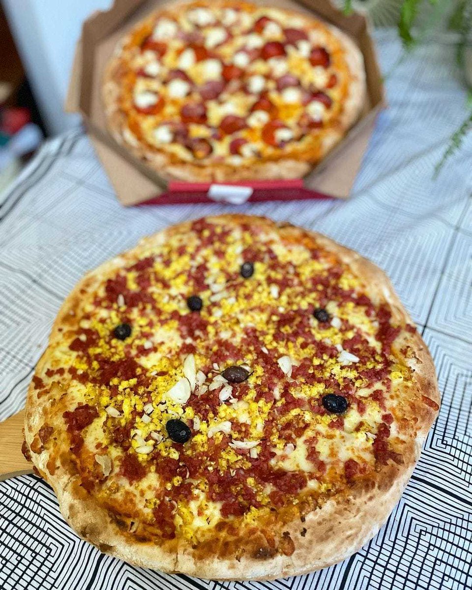 parmebr's tweet photo. 🔥Já imaginou aquela pizza bem leve, molho de tomate pelati, borda crocante e um sabor especial?🍕 Esses são alguns atributos do nosso lançamento : MASSA SPECIALE.
#longafermentacao #pizza #parmebr #pizzaparme #pizzarustica #pizzaartesanal https://t.co/3h98uDTf7f