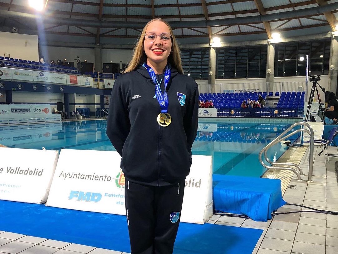 cngranollers's tweet photo. 🧜‍♀️ CAMPIONAT D’ESPANYA DE NATACIÓ ARTÍSTICA🧜‍♀️

😍 Les noies de natació artística de l’equip júnior i absolut acaben el Campionat d’Espanya de Valladolid amb els seguents resultats destacats:

🥈 Highlight Júnior
🥈 Equip Júnior
🥇 Solo Valeria Parra https://t.co/o0u62FHFMl
