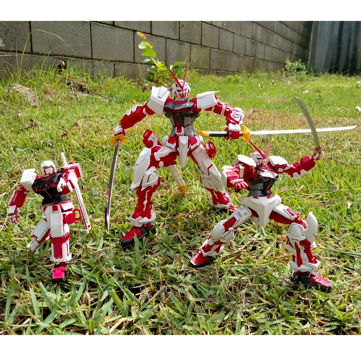 Guthem_'s tweet photo. 3 Astray - #AmongUs is #GundamGMAstrayR #ScratchBuild
.
Insta @ guthem_penciller
🇧🇷
#AstrayRed #AstrayRedFrame #AstrayRedFrameHG #AstrayRedFrameMG
#ガンダム #ガンダムアストレイレッドフレーム #機動戦士ガンダム #Mongagua #Brazil #anime #manga #Gundam #Ganpura #Gandamu #GundamHG https://t.co/xbyXZW9UP9